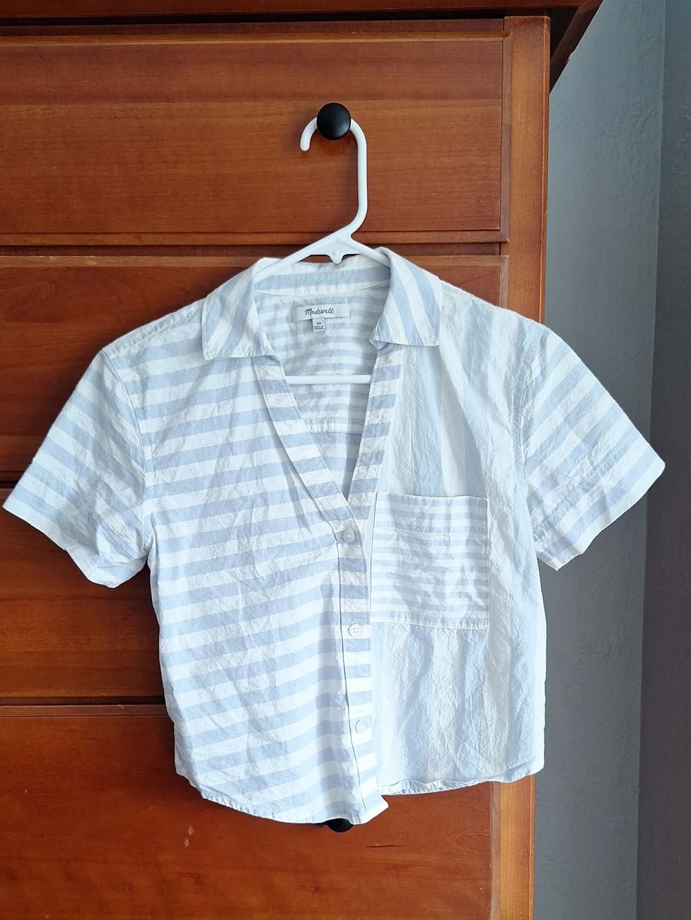 Madewell Y-Neck Button-Up Shirt in Mixed Stripe Size XS